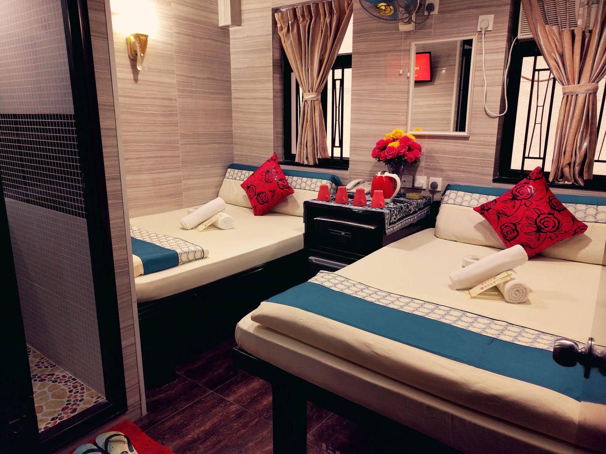 Dhillon -guest House & Hong Kong